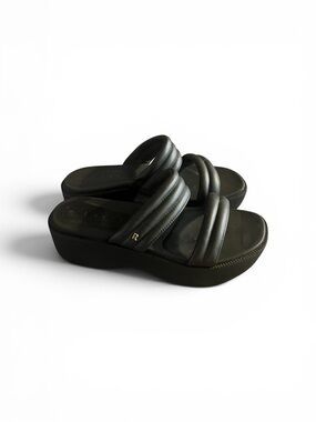 Reef Black Quilted Platform Slide Sandals